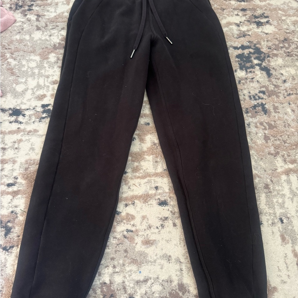 Women’s lululemon Black Jogger Pants